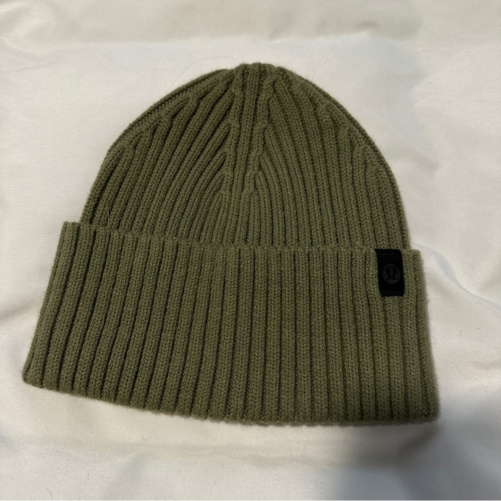 LULULEMON Beanie